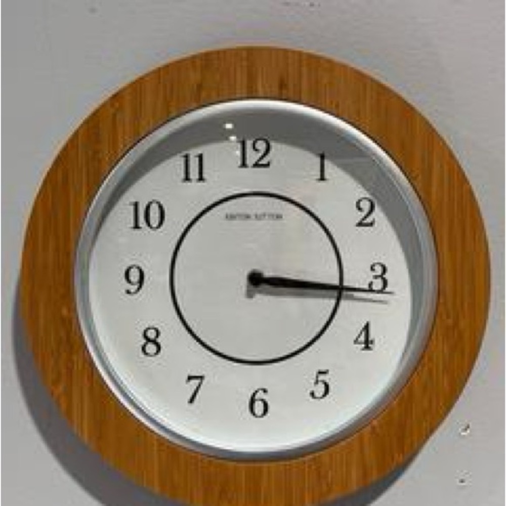 Ashton Sutton Wall Clock R1 - Picture 2 of 4